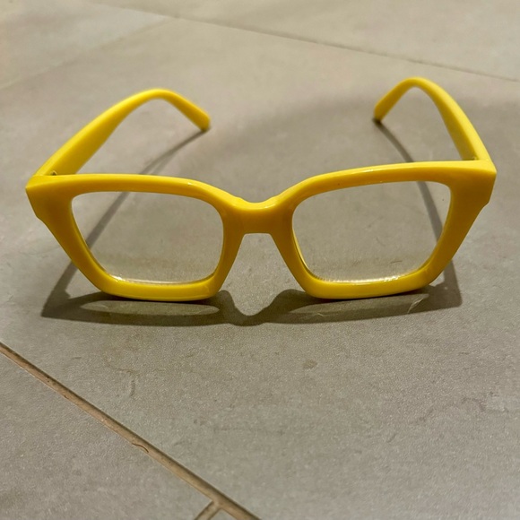 Bright Yellow non-perception fashion glasses - Picture 2 of 2